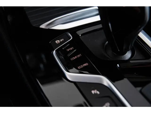 BMW X4 xDrive20i 2020 Benzine 44