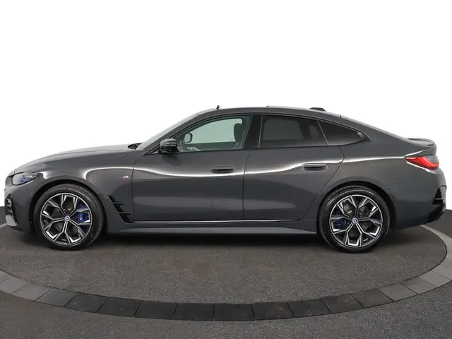 BMW i4 eDrive40 High Executive 84 kWh 2022 Elektrisch 3