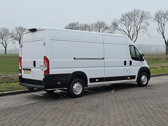 Peugeot Boxer 335 2021 Diesel 3