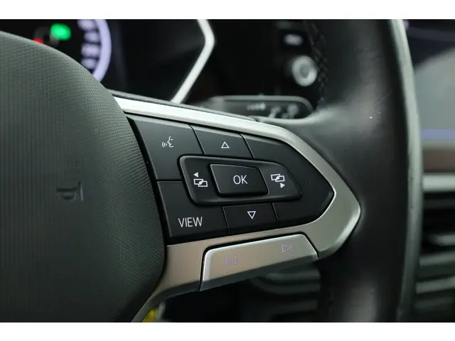 Volkswagen T-Cross 1.0 TSI Style DSG 2021 Benzine 13