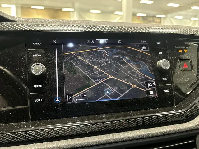 Volkswagen Taigo 1.0 TSI 110pk DSG Life 2023 Benzine 12