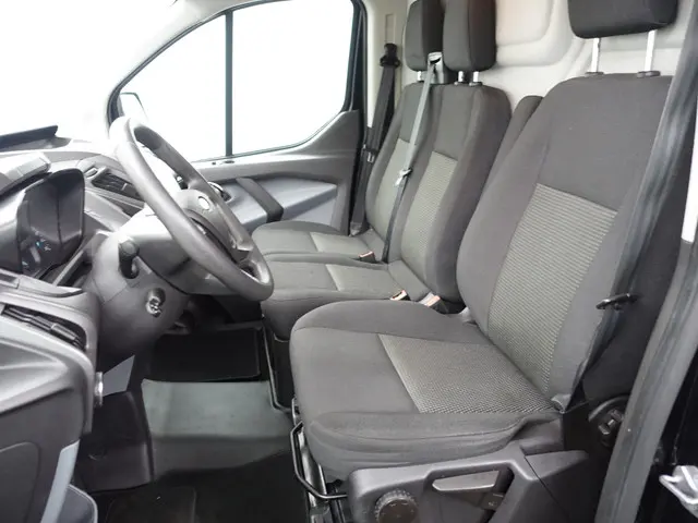 Ford Transit Custom 290 2.2 TDCI L2 Edition- 2016 Diesel