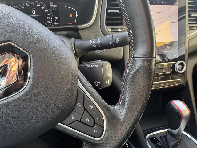 Renault Mégane Estate TCe 158 R.S. Line 2022 Benzine 18