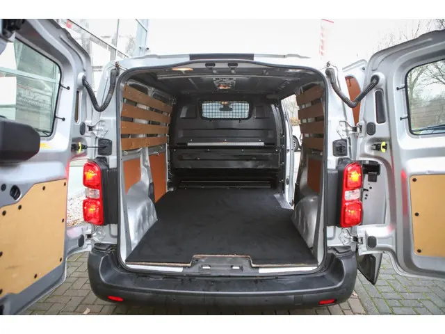 Citroën Jumpy 1.6 BlueHDI115CoS&S 2018 Diesel 27