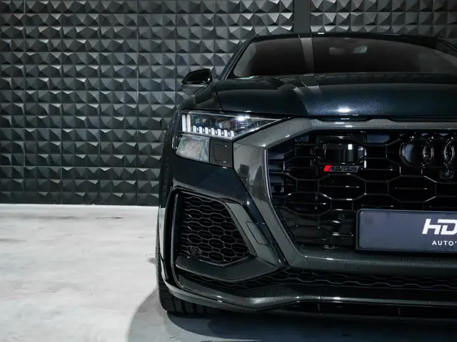 Audi RSQ8 quattro 2020 Benzine 32