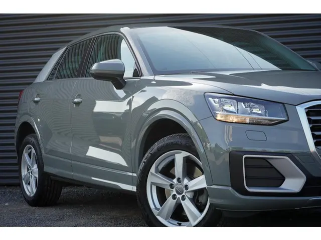 Audi Q2 1.0 TFSI Sport Pro Line 2018 Benzine 24