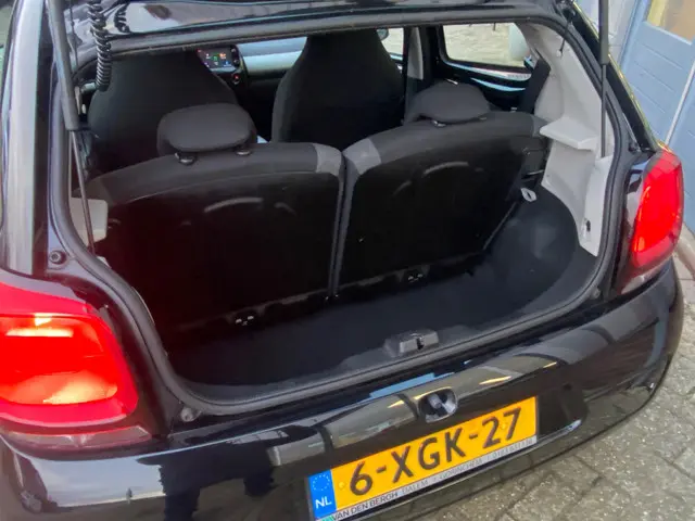 Citroën C1 1.0 e-VTi Shine 2014 Benzine 14