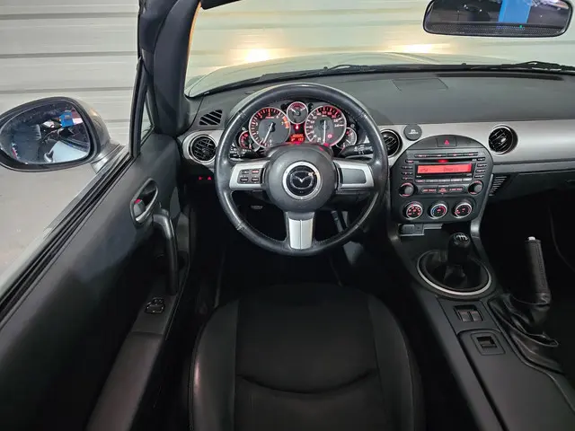 Mazda MX-5 1.8 TS 2012 Benzine 11