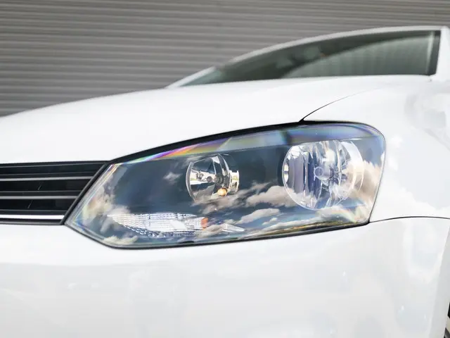 Volkswagen Polo 1.2 TSI Comfortline 2014 Benzine 4