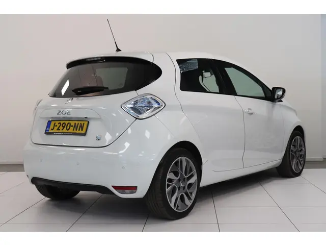 Renault ZOE R240 Intens 22 kWh (Huur Accu) 2016 Elektrisch 2