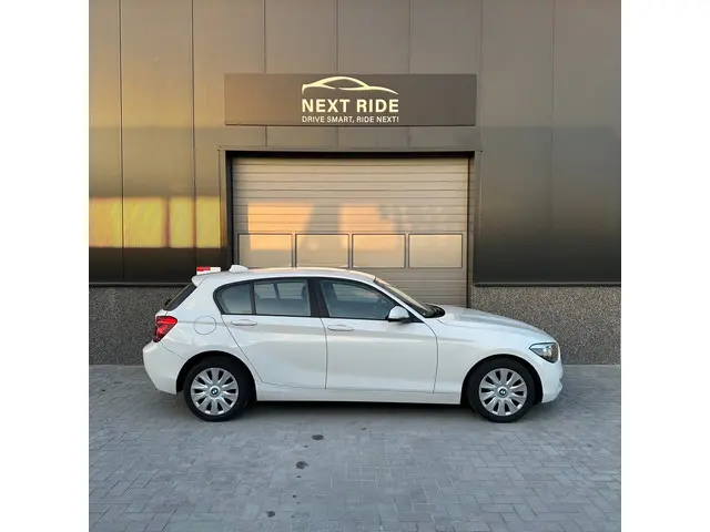 BMW 1 Serie 114i EDE Business 2013 Benzine 3