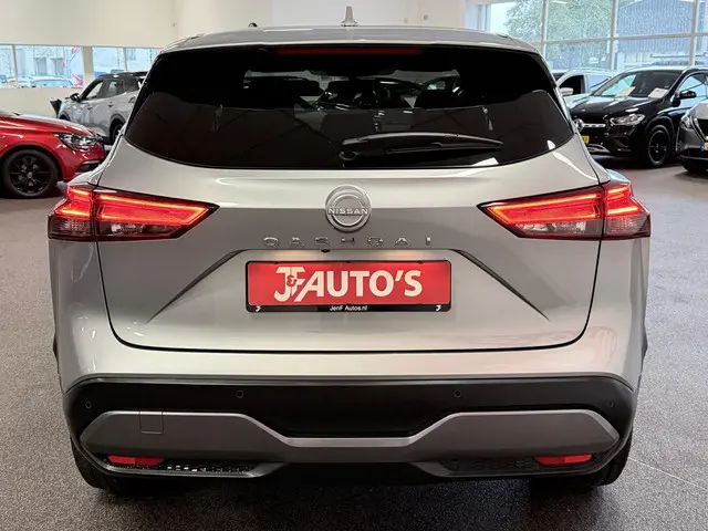 Nissan QASHQAI 1.3 MHEV Xtronic 2024 Benzine 4