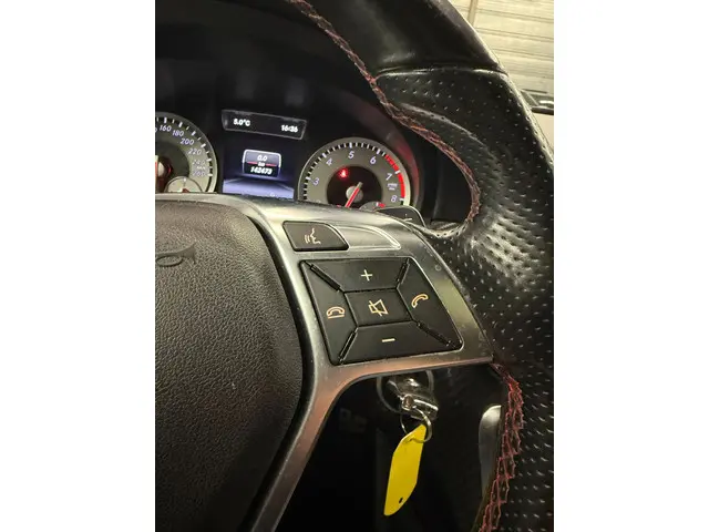 Mercedes-Benz A-Klasse 250 Sport Prestige 2015 Benzine 28