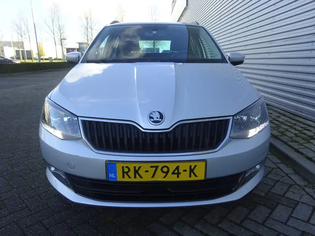 Škoda Fabia Combi 1.0 TSI Drive 2018 Benzine 6