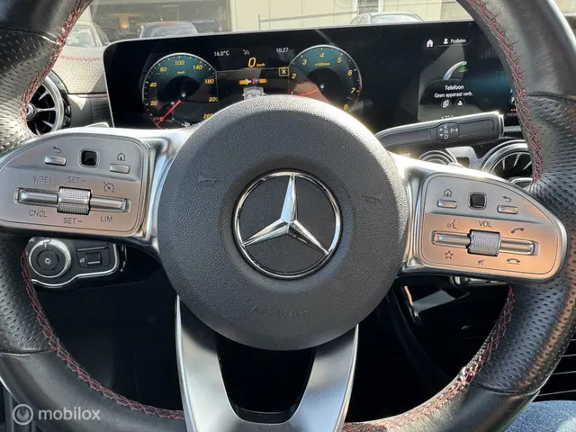 Mercedes-Benz CLA 200 Premium Plus 2020 Benzine 20