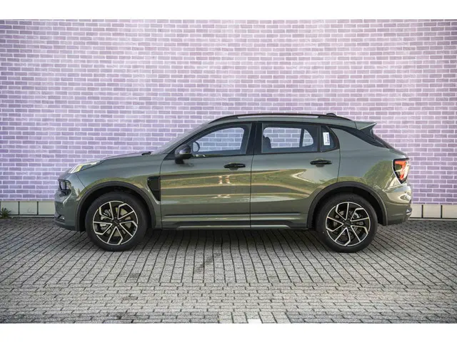 Lynk & Co 01 1.5 Core 2026 Hybride Benzine 7