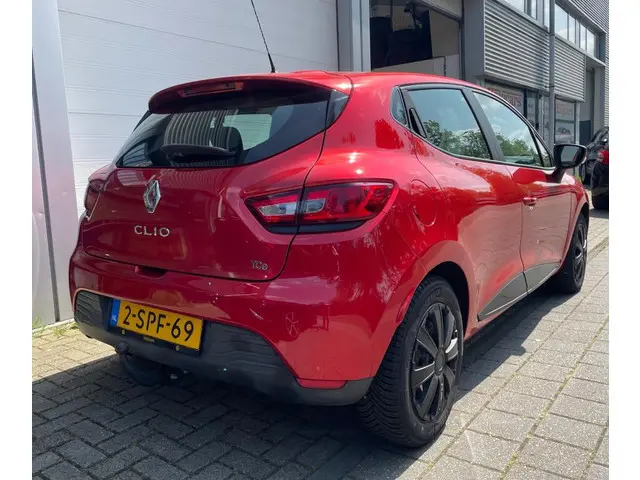 Renault Clio 0.9 TCe Expression N.A.P 2013 Benzine 8