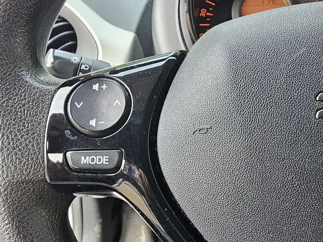 Peugeot 108 1.0 VTi Active Top/Airco 2014 Benzine 15