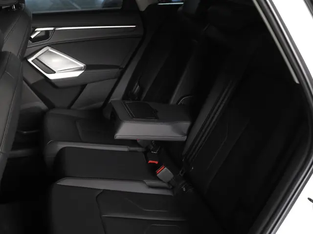 Audi Q3 Sportback 35 TFSI Pro Line 2023 Benzine 23