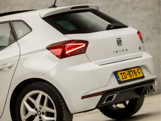 SEAT Ibiza 1.0 TSI FR Sport 2019 Benzine 13