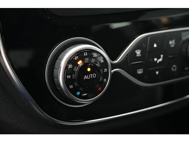 Renault Captur 1.3 TCe Version S 2019 Benzine 16