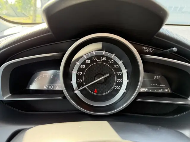 Mazda 2 1.5 Skyactiv-G Skylease+ 2016 Benzine 19