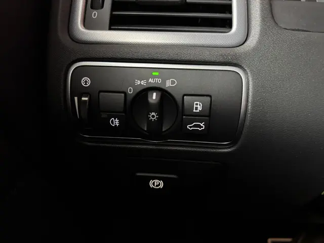 Volvo V70 2.0 D4 Summum 2015 Diesel 25