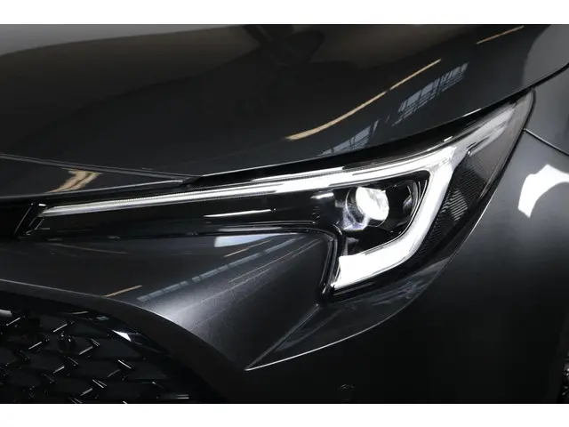 Toyota Corolla Hybrid 140 Dynamic 2025 Hybride Benzine 34