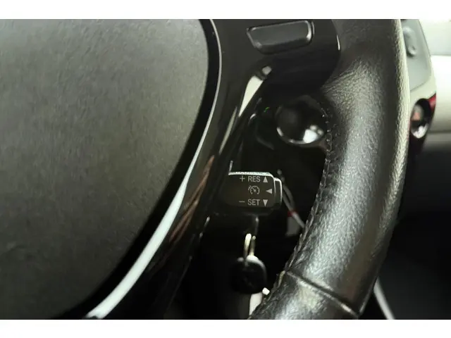 Peugeot 108 1.0 e-VTi Envy 2016 Benzine 17