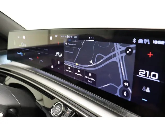 Peugeot e-5008 GT Avantage 73 kWh 2025 Elektrisch 35