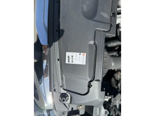Peugeot 308 SW 1.6 BlueHDI Access 2015 Diesel 13