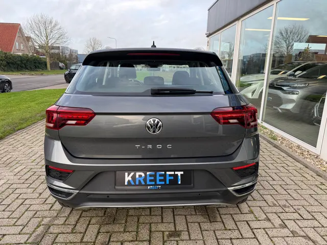 Volkswagen T-Roc 1.5 TSI Sport 2019 Benzine 8