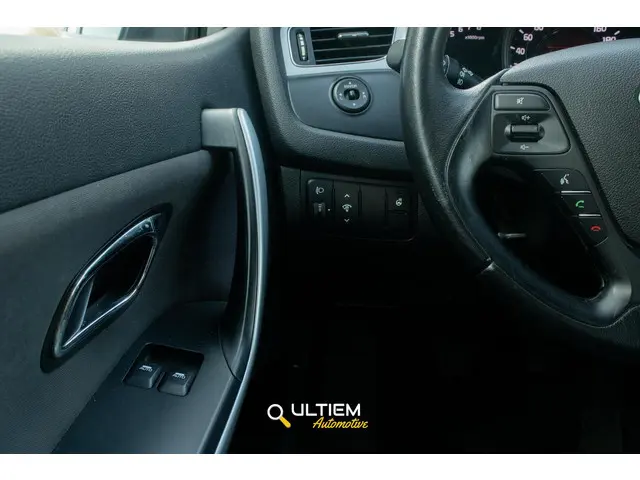 Kia cee'd Sportswagon 1.6 GDI 2014 Benzine 17