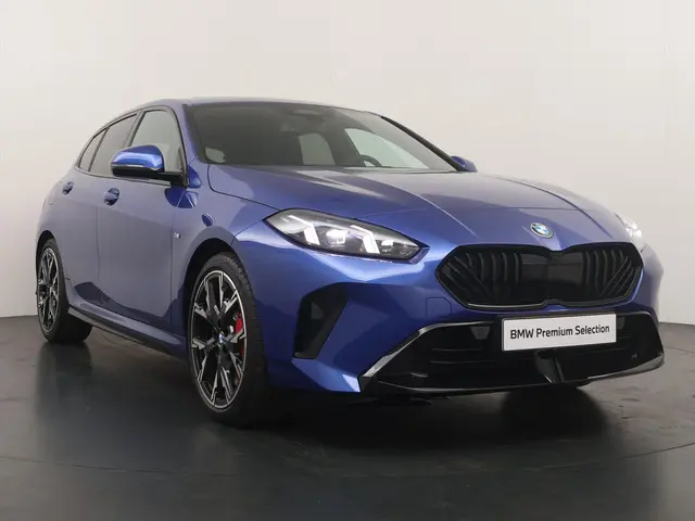 BMW 1 Serie 120 2025 Benzine 6