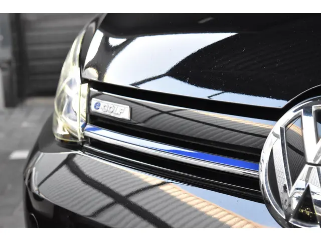 Volkswagen e-Golf e-Golf 2017 Elektrisch 33