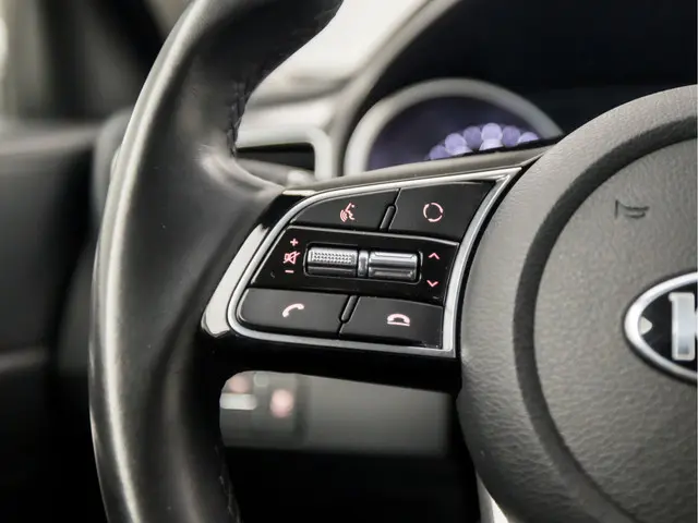 Kia Ceed 1.0 T-GDi DynamicLine 2018 Benzine 19