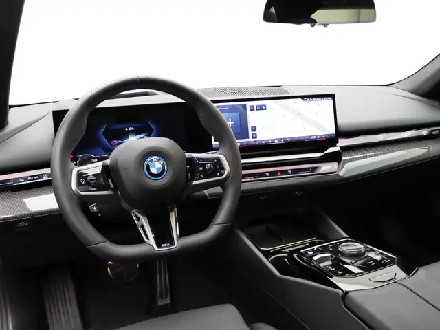 BMW i5 Touring eDrive40 2025 Elektrisch 26