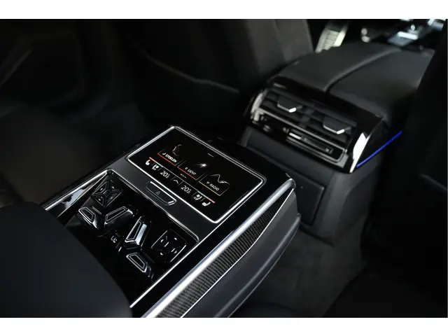 Audi S8 4.0 TFSI 571PK Quattro 2021 Benzine 23