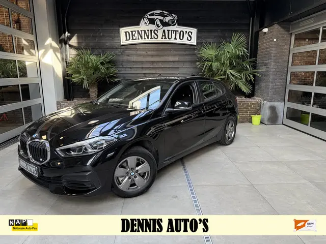 BMW 1 Serie 116i Panoramadak! 2024 Benzine