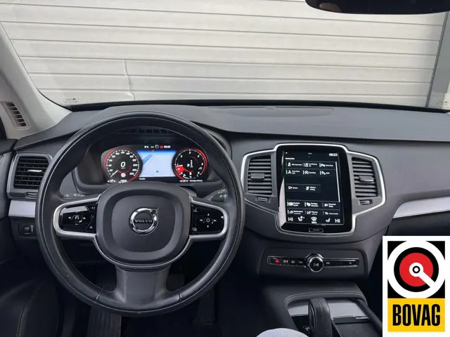 Volvo XC90 B5 AWD Momentum pro 7 prs 2021 Diesel 28