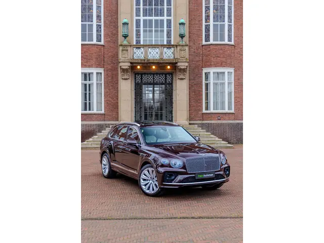 Bentley Bentayga 3.0 V6 Hybrid 2022 Hybride Benzine 109