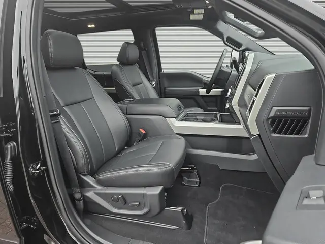 Ford F-250 LARIAT SUPERCHARGED BIG ASS BOS 2022 Benzine 13