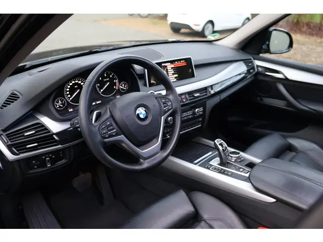 BMW X5 xDrive40d 7p. 2014 Diesel 12