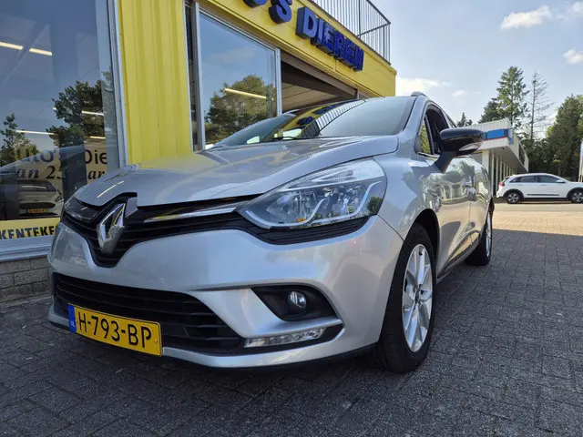 Renault Clio Estate 0.9 TCe Limited 2020 Benzine 7