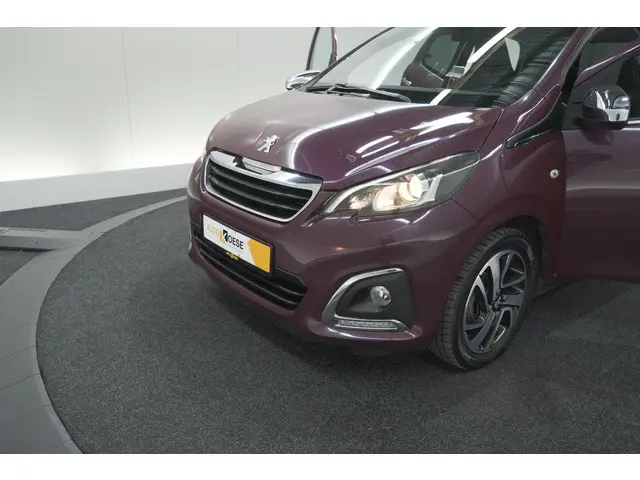 Peugeot 108 1.0 e-VTi Première 2014 Benzine 15