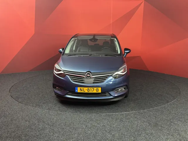 Opel Zafira 1.4 Turbo Business Executive 2017 Benzine 11