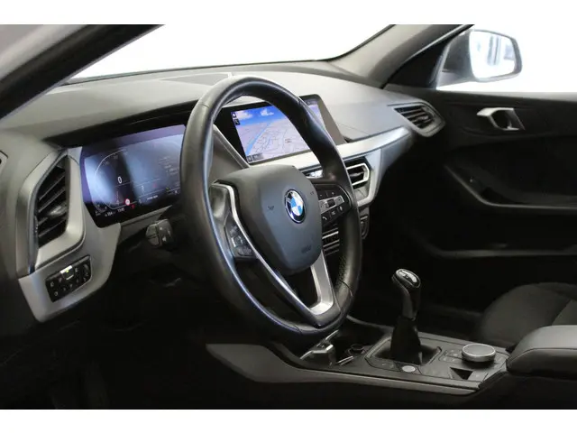 BMW 1 Serie 116d Business Edition 2022 Diesel 7