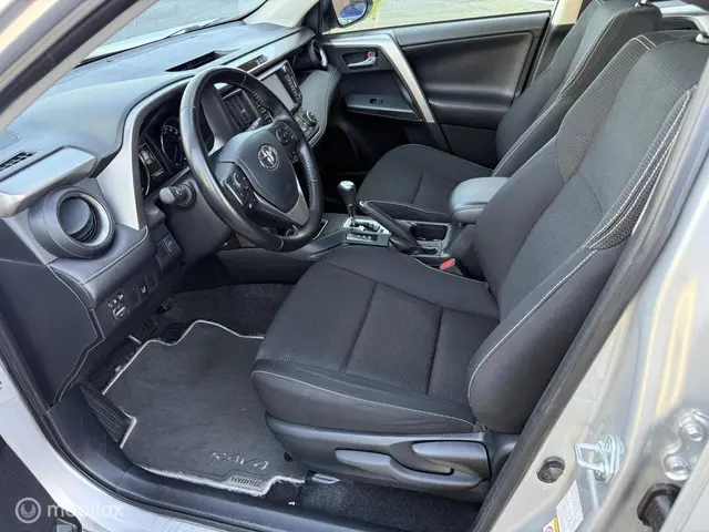 Toyota RAV4 2.5 Hybrid Style 2016 Hybride Benzine 14