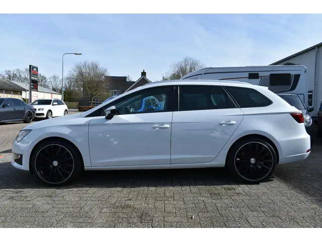 SEAT Leon ST 1.4 EcoTSI FR Automaat 2016 Benzine 2