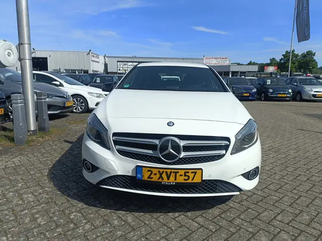 Mercedes-Benz A-Klasse 200 Ambition 2012 Benzine 3